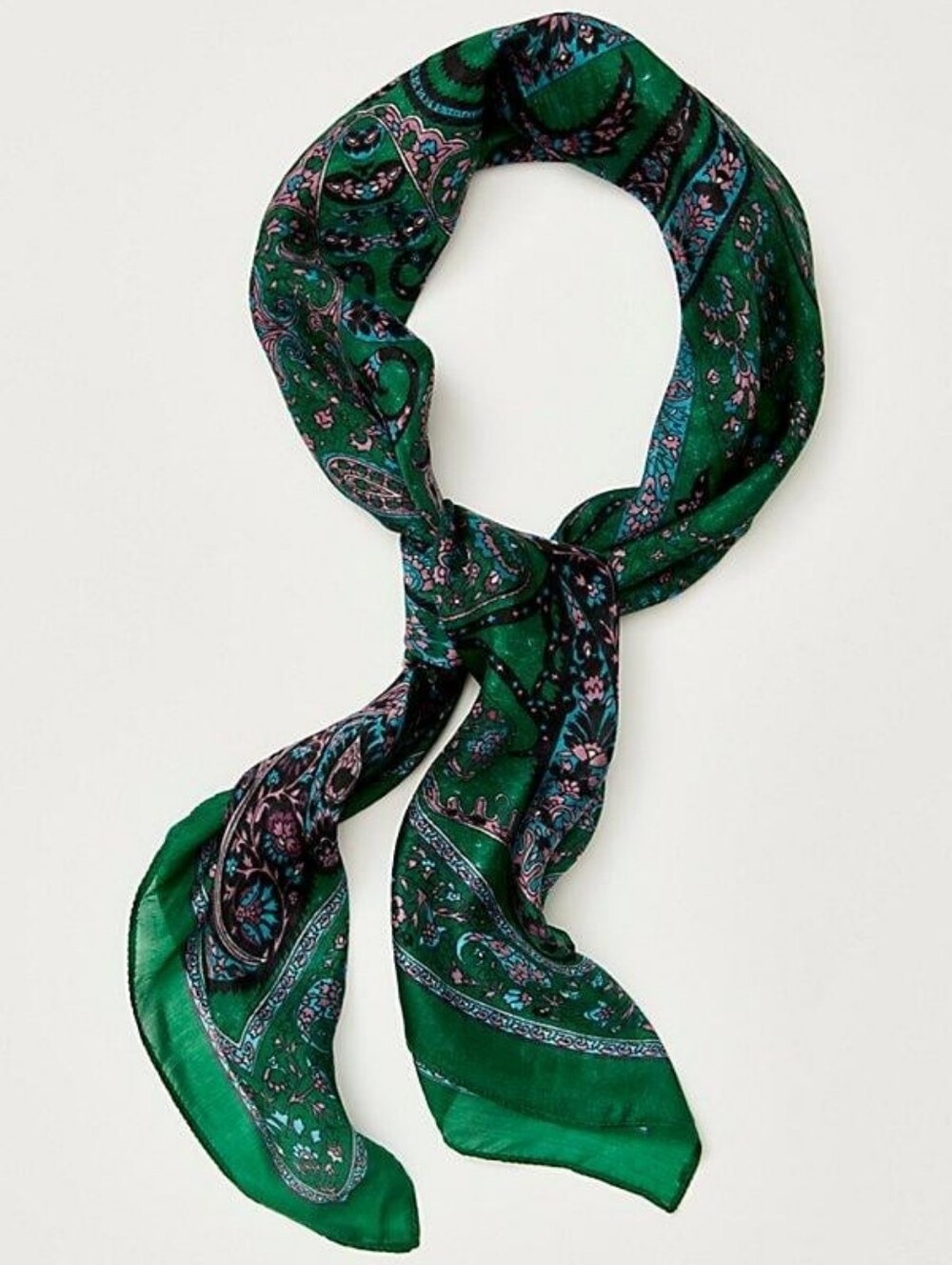 Free People So Silk Printed Bandana Scarf Dark Green Paisley 100% Silk NWT - Picture 4 of 6